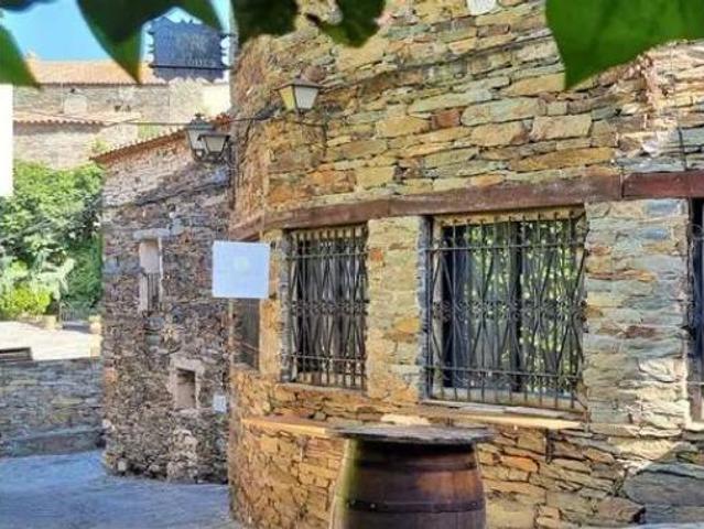 Chalet en venta en Patones, Madrid