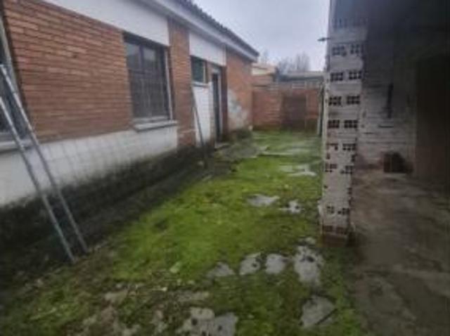 Chalet en venta en Pedrajas De San Esteban, Castilla y León
