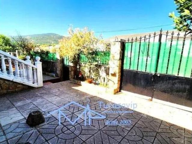 Chalet en venta en Pelayos De La Presa, Madrid