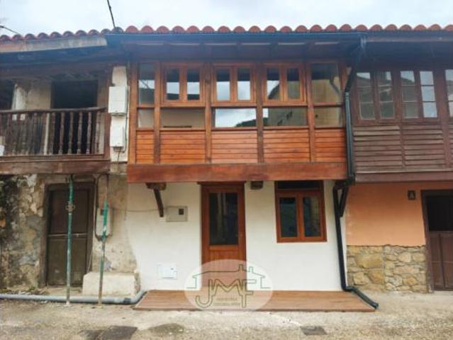 Chalet en venta en Villamayor, Piloña