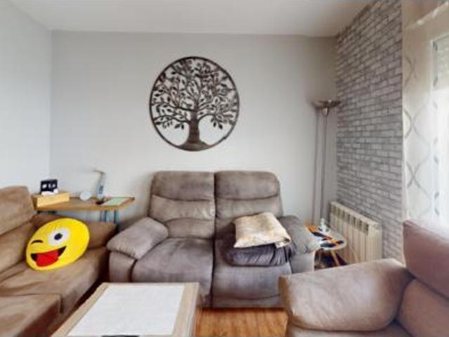 Chalet en venta en Madrebuena, Pioz