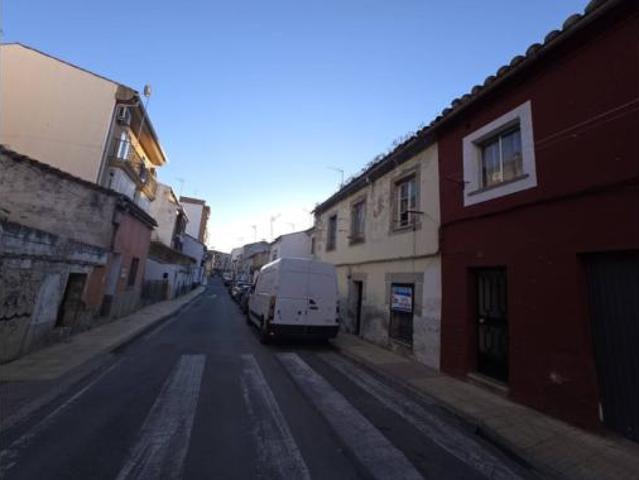 Chalet en venta en Miralvalle, Plasencia