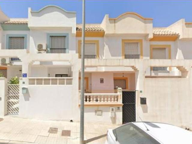 Chalet en venta en Población De Arroyo, Castilla y León