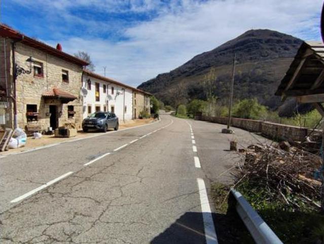 Chalet en venta en Polaciones, Cantabria