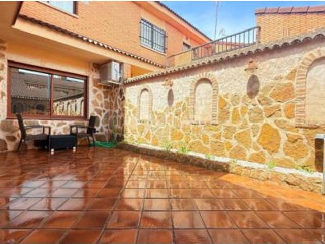 Chalet en venta en Portillo De Toledo, Castilla-La Mancha