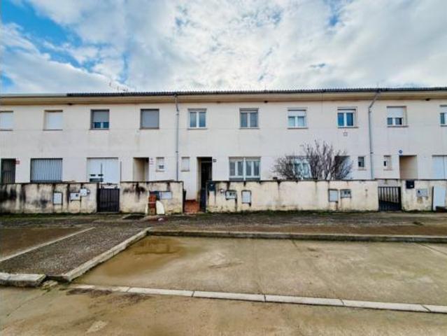 Chalet en venta en Pozaldez, Castilla y León