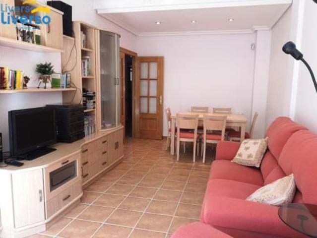 Chalet en venta en Pradoluengo, Castilla y León