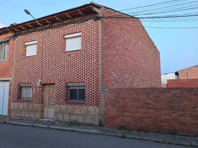 Villa en venta en Puebla De Don Rodrigo