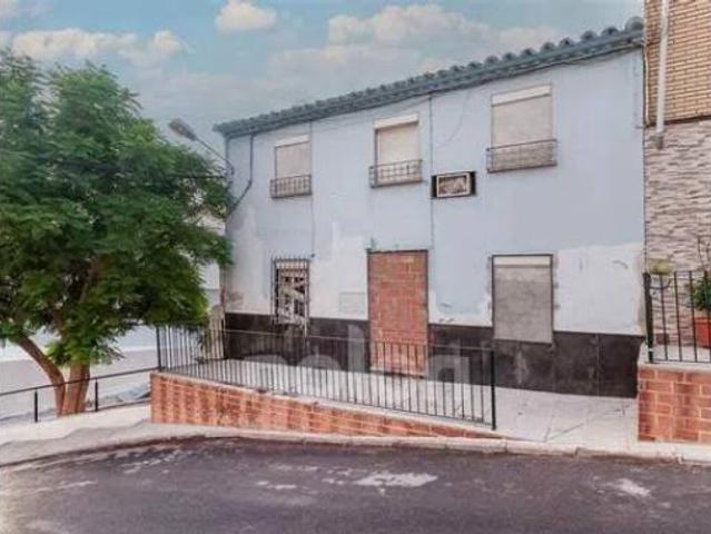 Chalet en venta en Puente Genil, Andalucía