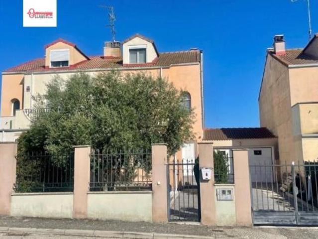 Chalet en venta en Quintanaortuño, Castilla y León
