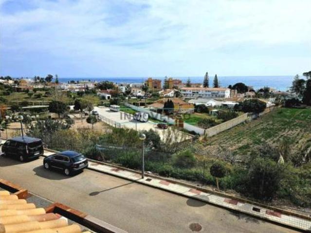 Chalet en venta en Rincón De La Victoria, Conjunta Rubimar