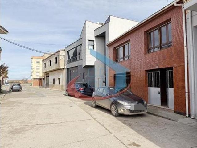 Chalet en venta en Rincón De Soto, La Rioja