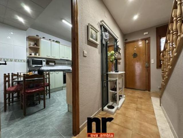 Chalet en venta en Sant Andreu, Ripollet