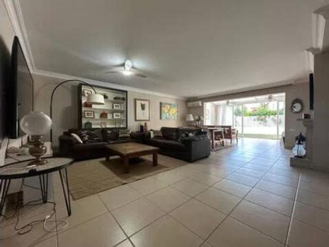 Chalet en venta en l'Horta Nord, Valencia