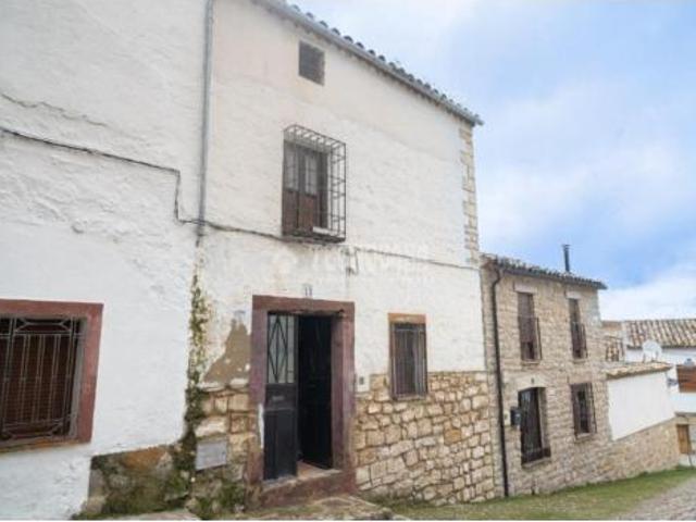 Chalet en venta en Sabiote, Andalucía