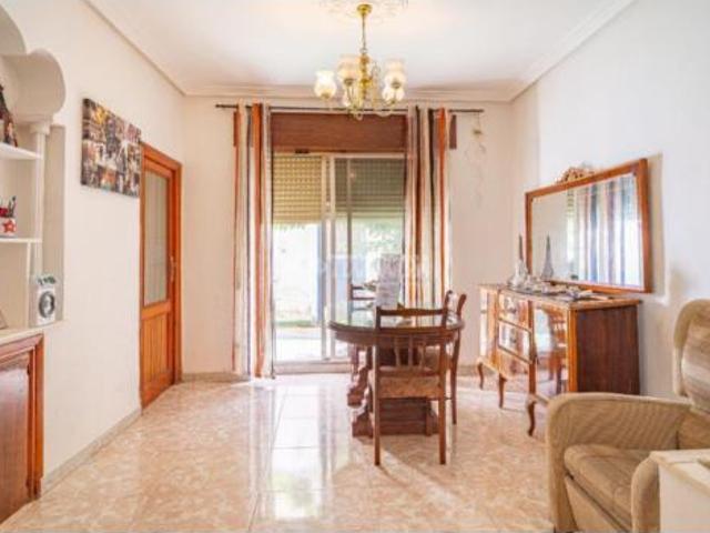 Chalet en venta en Sabiote, Jaén