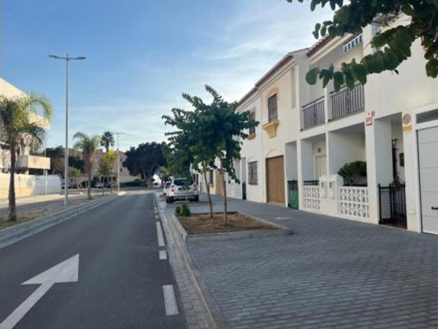 Chalet en venta en Salobreña Playa, Comarca de la Costa Granadina