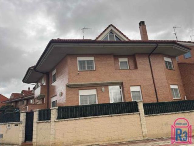 Chalet en venta en Villabalter, San Andrés Del Rabanedo