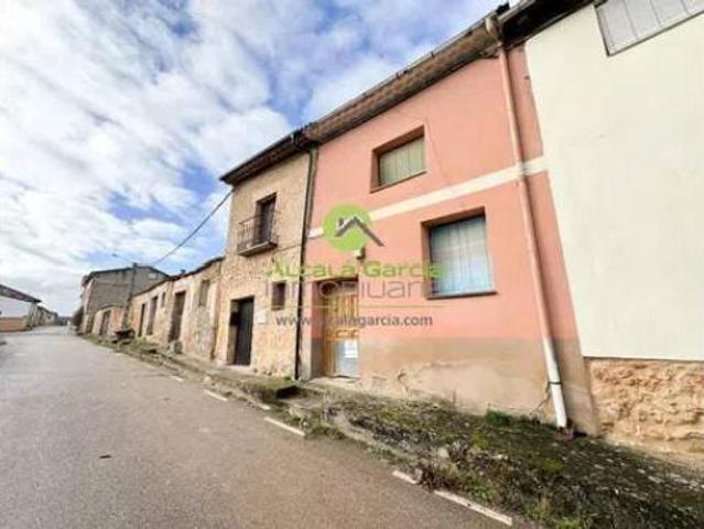 Chalet en venta en San Esteban De Gormaz, Castilla y León