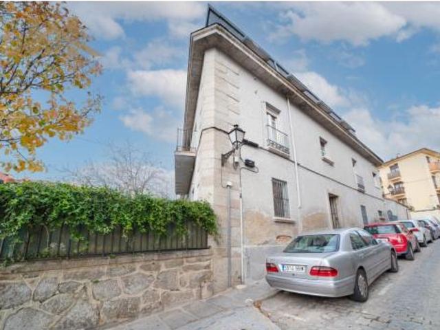 Villa en venta en San Lorenzo De El Escorial