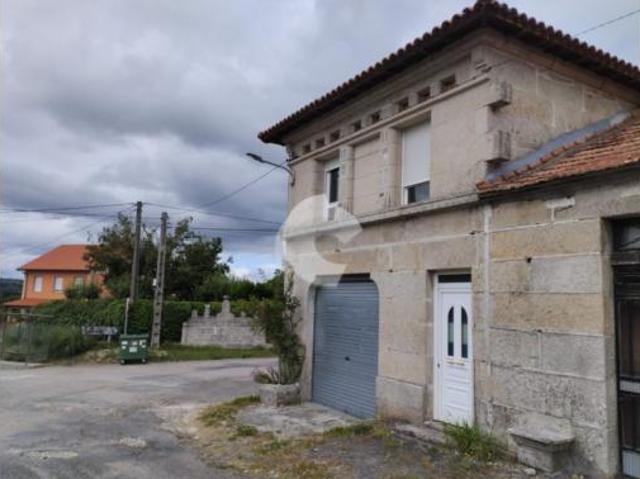 Chalet en venta en A Limia, Galicia