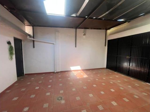 Chalet en venta en Sanlúcar La Mayor, Andalucía