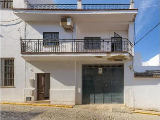 Chalet en venta en Sanlúcar La Mayor, Andalucía