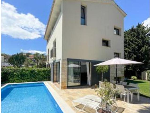 Casa en venta en Sitges, Ca la Blanca