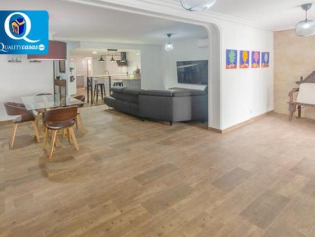 Chalet en venta en Sant Vicent del Raspeig / San Vicente del Raspeig, l'Alacantí