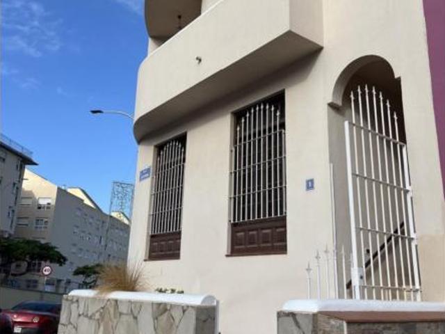 Chalet en venta en Santa Cruz De Tenerife, Canarias