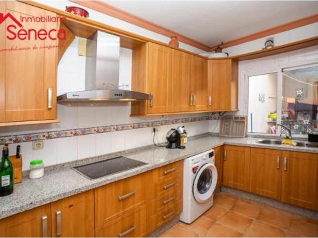 Chalet en venta en Santaella, Andalucía