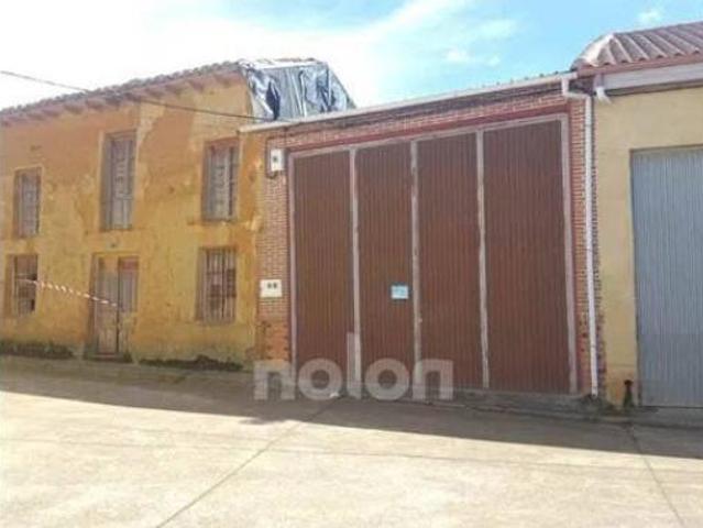 Chalet en venta en Santas Martas, Castilla y León