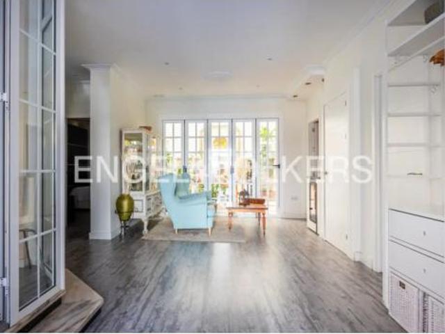 Chalet en venta en Santiponce, Andalucía
