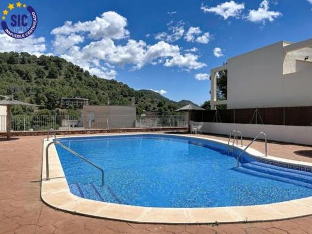 Chalet en venta en Serra, València / Valencia