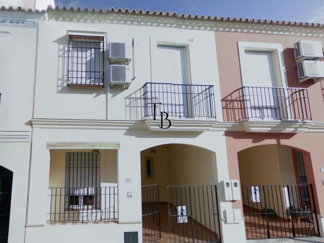 Casa en venta en Cantillana, Andalucía