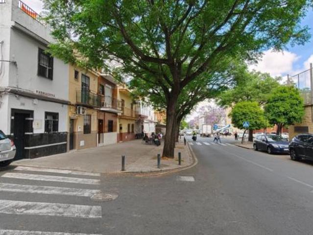 Chalet en venta en Cerro-Amate, Sevilla