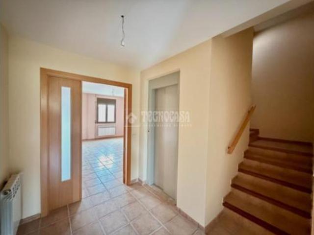 Chalet en venta en Sigüenza, Castilla-La Mancha
