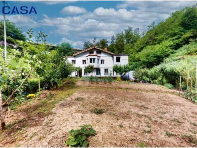 Chalet en venta en Sondika, Guipúzcoa