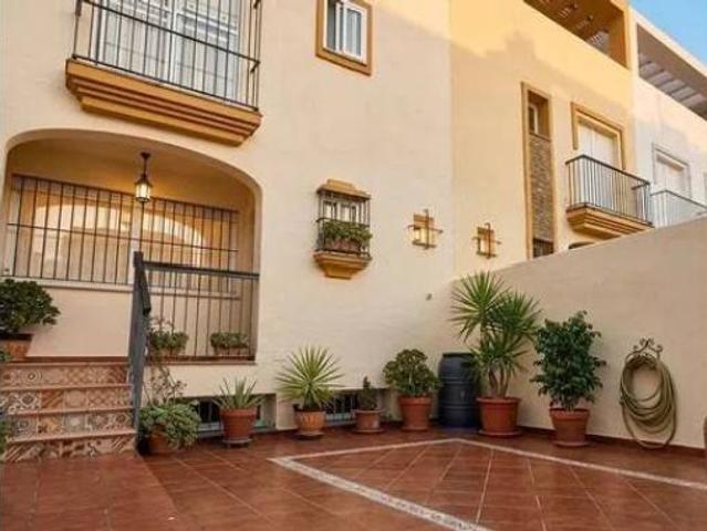 Chalet en venta en Vista Paloma, Campo de Gibraltar