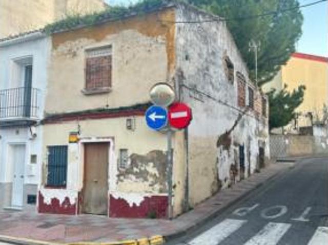 Chalet en venta en Peralta, Tomares