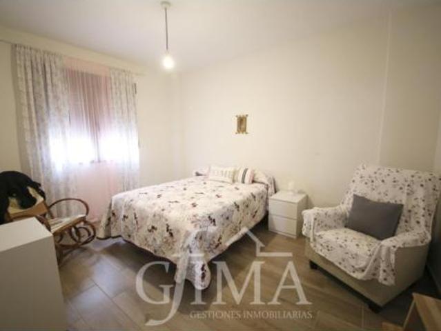 Chalet en venta en Tomelloso, Castilla-La Mancha