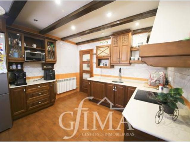 Chalet en venta en Tomelloso, Castilla-La Mancha