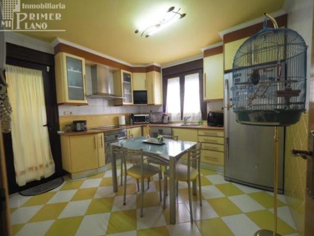 Chalet en venta en Tomelloso, Castilla-La Mancha