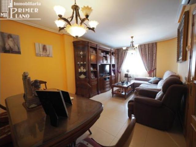 Chalet en venta en Tomelloso, Castilla-La Mancha