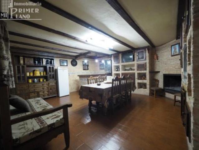 Chalet en venta en Tomelloso, Castilla-La Mancha