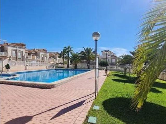 Chalet en venta en Cabo Cervera-Playa la Mata, el Baix Segura / La Vega Baja
