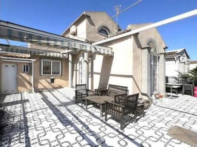Chalet en venta en Baños de Europa, el Baix Segura / La Vega Baja