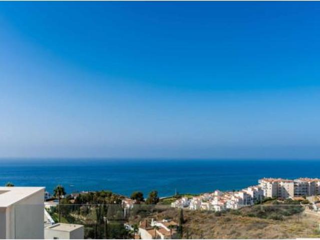 Chalet en venta en Torrox Park, La Axarquía