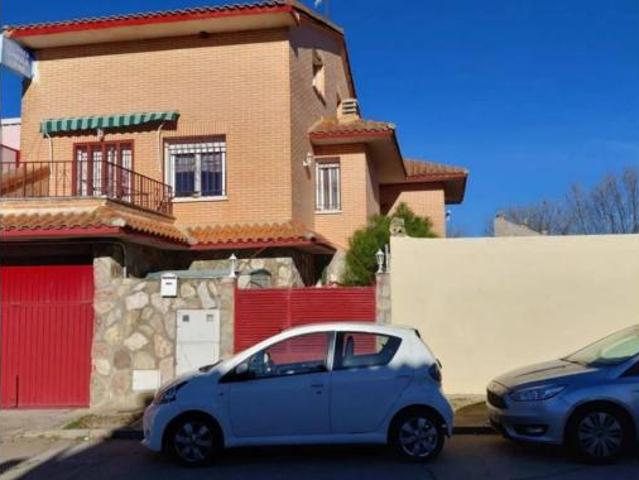 Chalet en venta en Uceda, Castilla-La Mancha