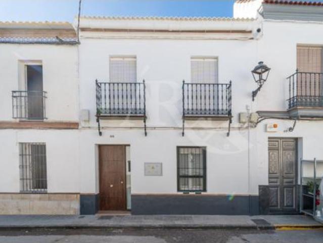 Chalet en venta en Umbrete, Andalucía